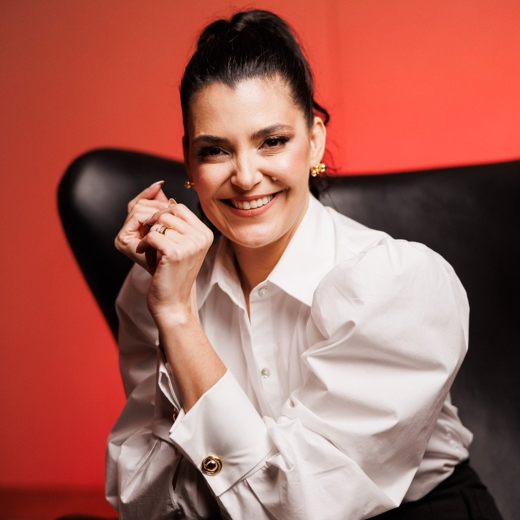 Nidya Khoury — RH e Contratações